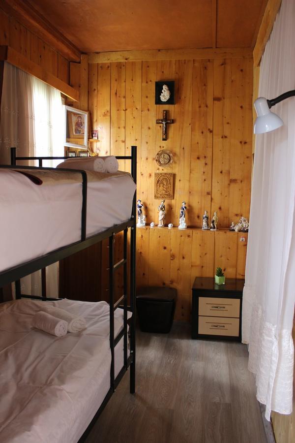 Travel Inn House Mestia • Მოგზაურის Სახლი Luaran gambar