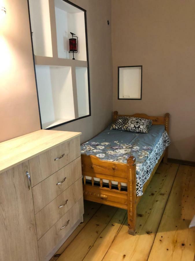 Travel Inn House Mestia • Მოგზაურის Სახლი Luaran gambar