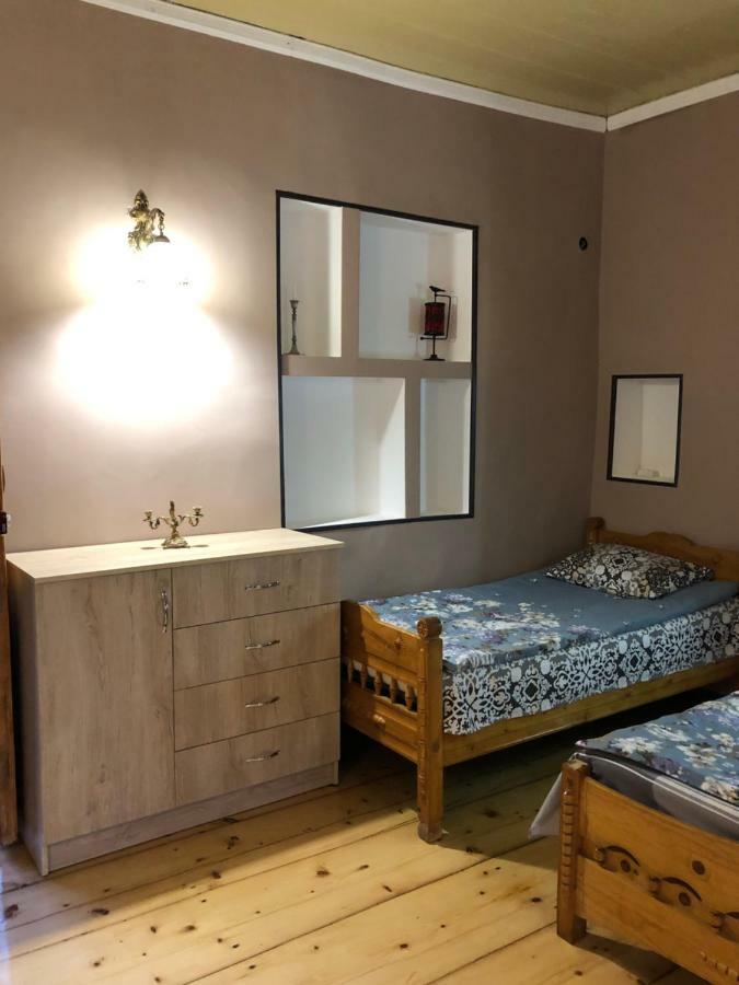 Travel Inn House Mestia • Მოგზაურის Სახლი Luaran gambar