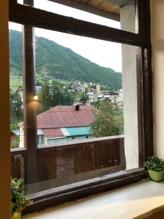 Travel Inn House Mestia • Მოგზაურის Სახლი Luaran gambar